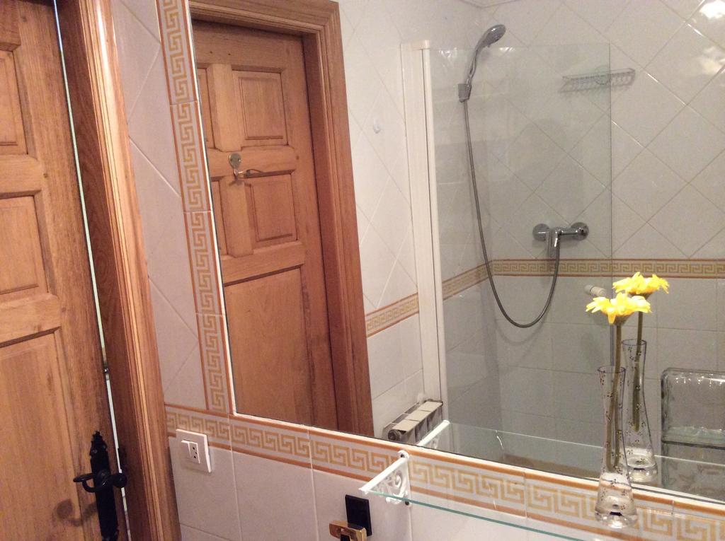 Caserio Maribel Apricano Chambre photo